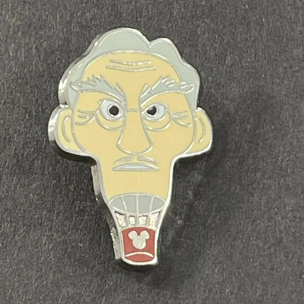 Disney Charles Muntz Trading Pin Up Pixar Villain Hot Air Balloon Jewelry Brooch